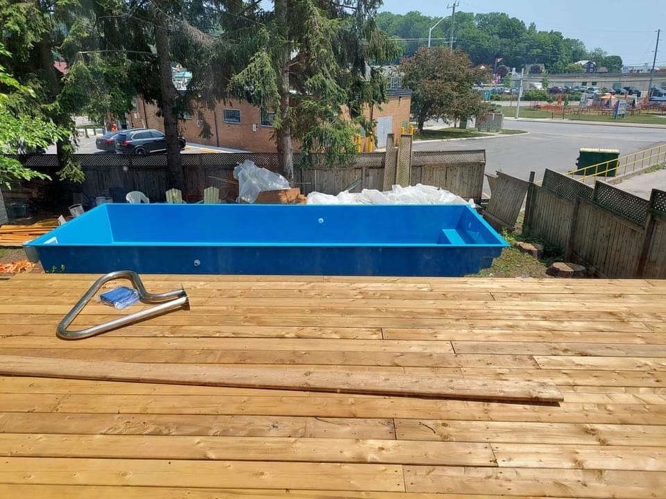 Transforming Your Home Garden with a Custom Fiberglass Pool